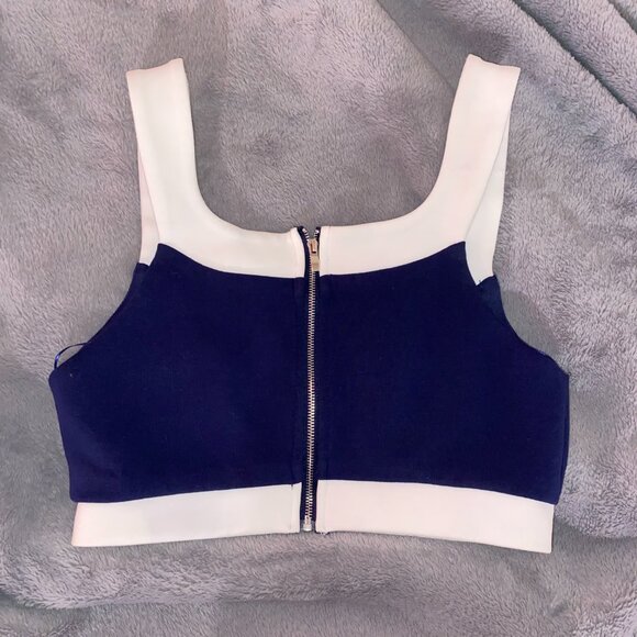 Matching top and skirt set - Picture 6 of 8